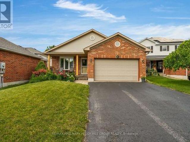 18 Draper Crescent, Barrie, ON, L4N 8A9 house for sale | Listing ID S13638 | Royal LePage