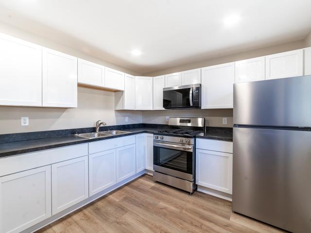 18 E Dearborn Street
