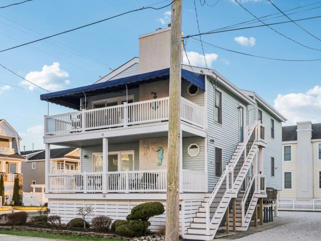 18 E 14th Street