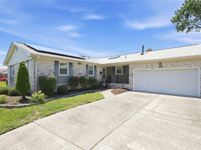 18 Eagle Point RD