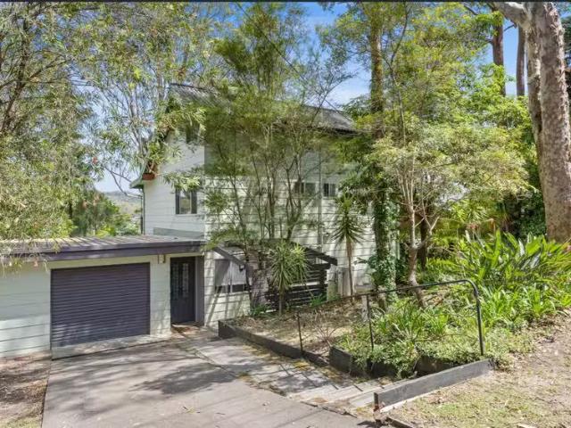 18 Edward Avenue, KINGS POINT, NSW 2539 House for Rent