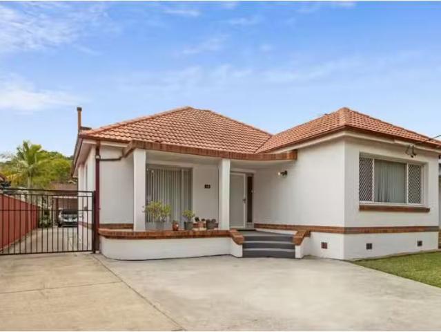 18 Eldon Street, Riverwood House for rent Listed by Mara Zavo.