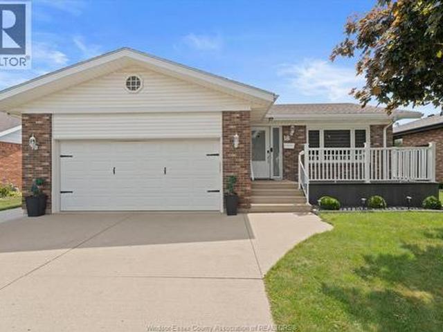 18 Elizabeth Crescent, Leamington, ON, N8H 4Y1 house for sale | Listing ID 26018 | Royal LePage