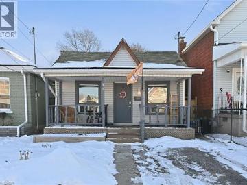 Hamilton, Ontario, Ontario - Office room