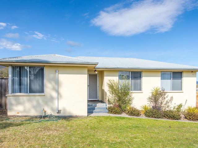 18 Gasnier Street, CLARENDON VALE, TAS 7019