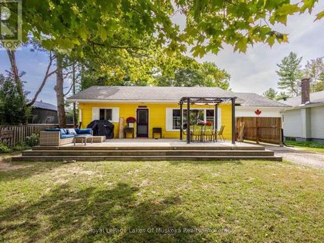 18 Gow Street, Bracebridge, ON, P1L 1J8 house for sale | Listing ID X13838 | Royal LePage