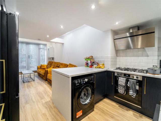 18 Gleave Road, Metchley, B29 6JR, United Kingdom | 5 bed house for rent #133738740 | Rentberry