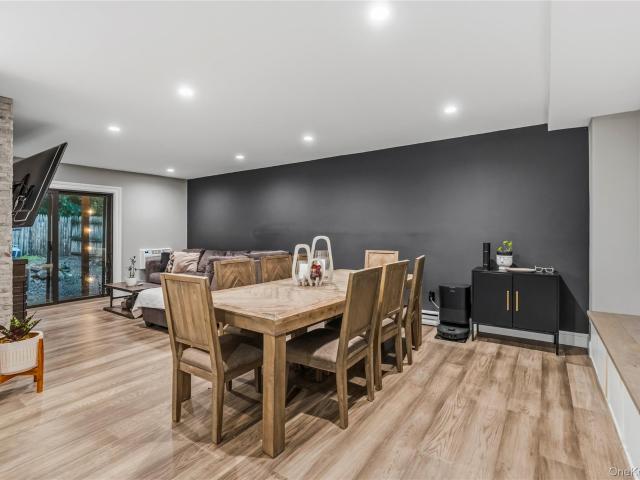 18 Granada Crescent 2
