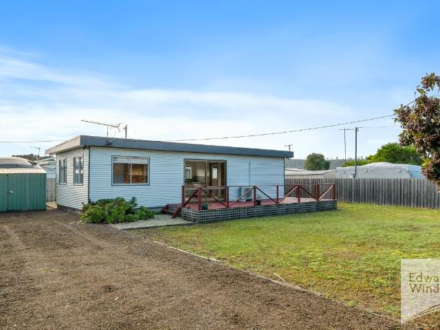 18 Grebe Street Primrose Sands 7173 Australia Edwards Windsor
