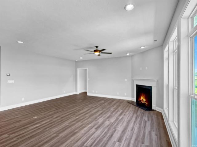 18 Hayloft Drive