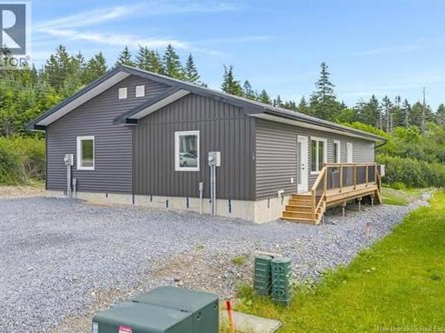 18 Helena Drive, Saint John, NB, E2J 0E6 house for sale | Listing ID NB142996 | Royal LePage