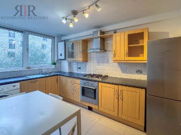 18 Hertford Road,, N1