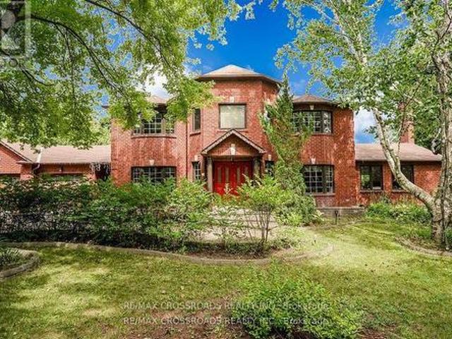 18 Hill Top Trail E, Whitchurch Stouffville, ON, L4A 7X4 house for sale | Listing ID N12874 | Royal LePage