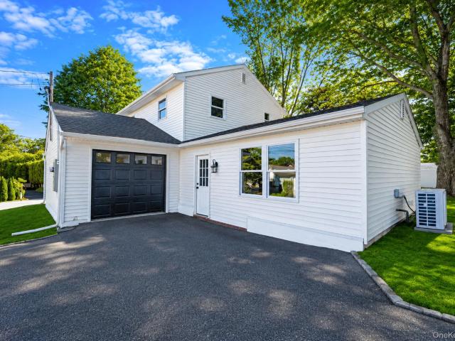 18 Joyce Drive