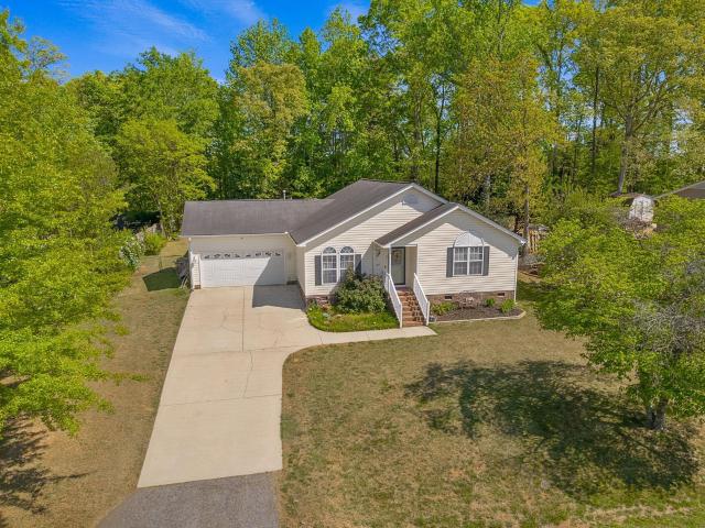 18 Luray Dr, Greenville, SC 29617 | MLS #1588