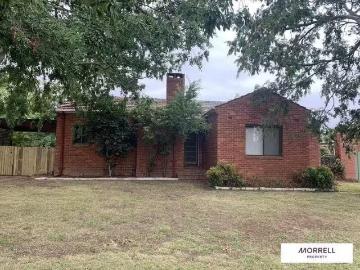18 Mckinlay Street, Narrabundah, ACT 2604