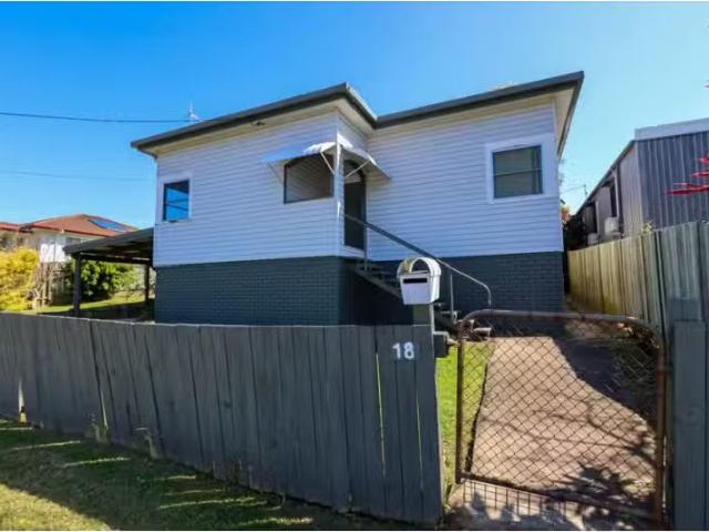 18 Mackay Street, WOOLGOOLGA House for rent Listed by Deborah.