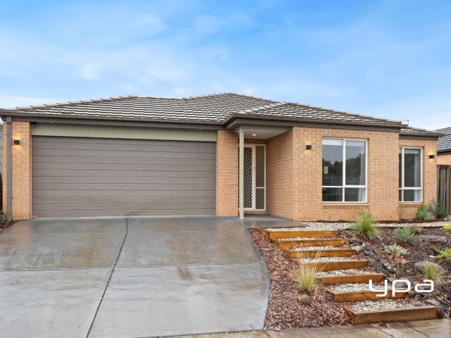 18 Maiden Dr, Sunbury