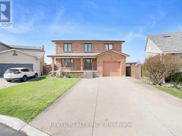 18 Marcel Place, Hamilton, ON, L9B 1W3 house for sale | Listing ID X13025 | Royal LePage