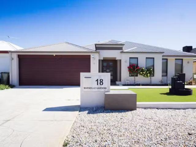 18 Marseille Gardens, PIARA WATERS, WA 6112 House for Rent