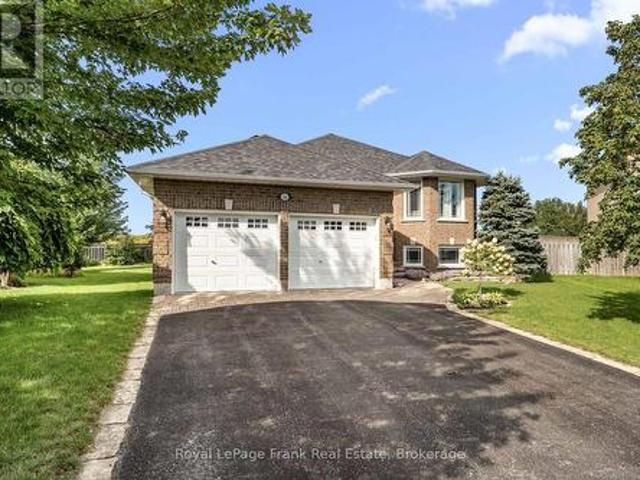 18 Matthews Court, Peterborough Monaghan Ward 2, ON, K9K 2S8 house for sale | Listing ID X13717 | Royal LePage