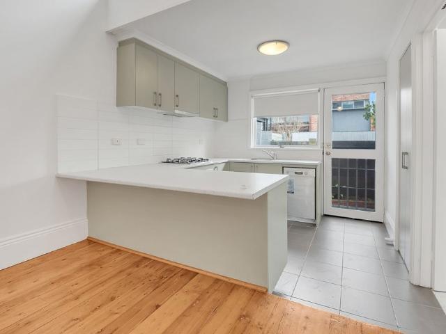 18 Miles Street, Richmond VIC 3121