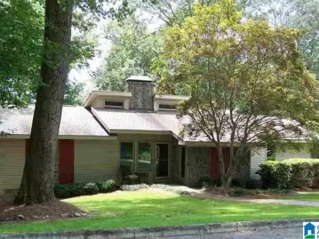 18 MILLER DR, SYLACAUGA, AL 35151