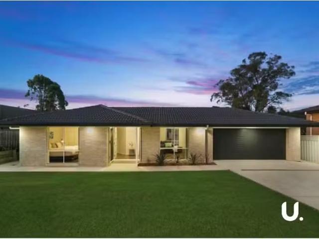 18 Millfield Road, Millfield House for rent Listed by Jessica.