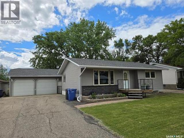 18 Mountain Drive, Carlyle, SK, S0C 0R0 house for sale | Listing ID SK040167 | Royal LePage