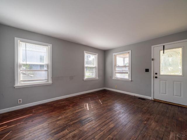 18 N Riverview Drive