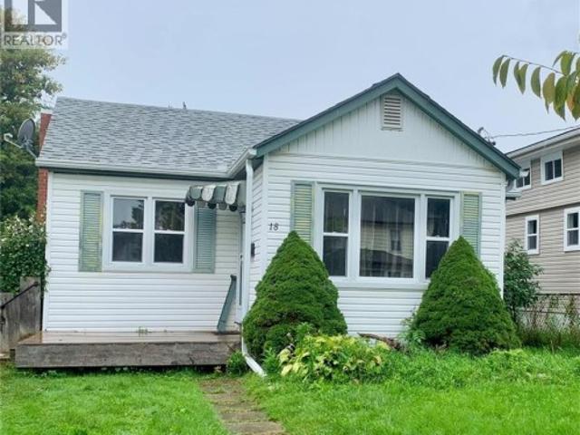 18 Nelson Street, Simcoe, ON, N3Y 3E3 house for sale | Listing ID 40861 | Royal LePage