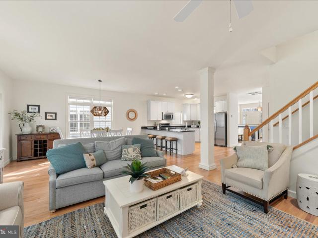 18 Ocean Mist Dr, Ocean View, DE 19970 | MLS #DESU2106