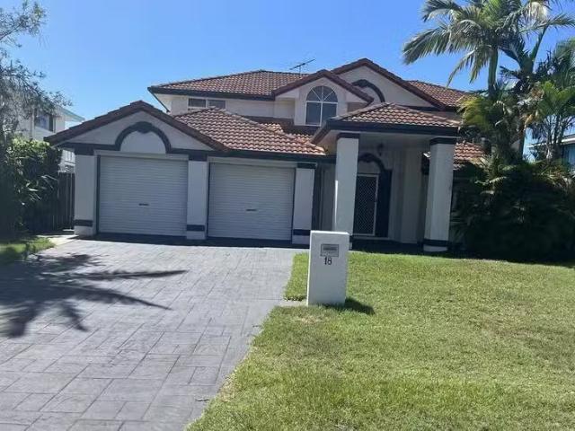 18 Pacific Drive, Banksia Beach, QLD 4507