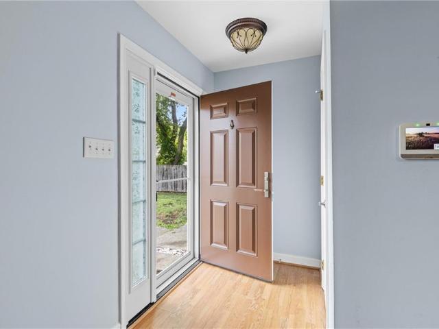 18 Parkway DR