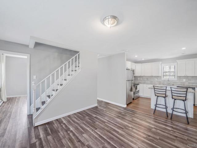 18 Pennwood Drive