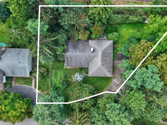 18 Pinewood Road