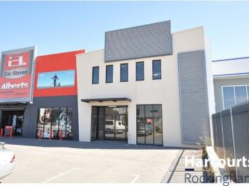 1/8 Pickard Avenue, ROCKINGHAM, WA 6168