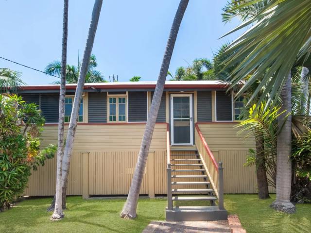 18 Primrose Street, North Ward, QLD 4810 House for Rent Ray White Townsville