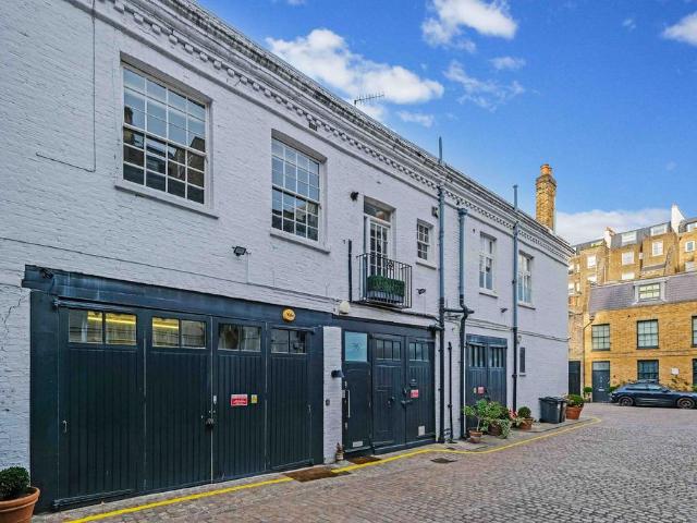 18 Queen's Gate Place Mews, London, SW7 5BG, United Kingdom | 3 bed house for rent #75253599 | Rentberry
