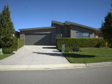 Googong, Jembaicumbene - Garden, Parking