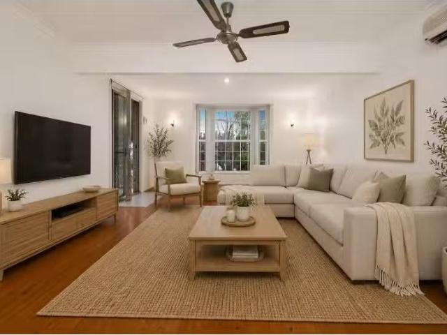 18 Roosevelt Avenue, Allambie Heights House for rent Listed b.