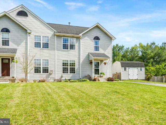 18 Robindale Drive