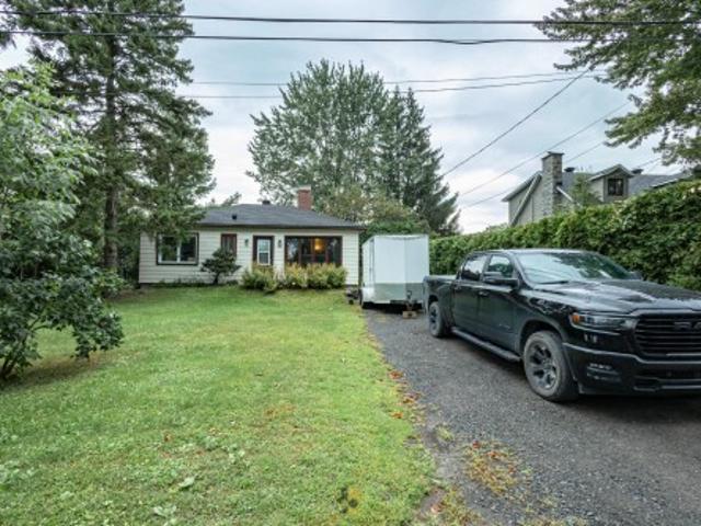 18 Rue Lacombe, Oka, QC, J0N 1E0 house for sale | Listing ID 14291 | Royal LePage