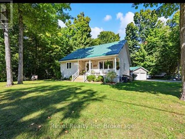 18 Rue Vanier Road, Tiny Lafontaine, ON, L9M 0J2 house for sale | Listing ID S13822 | Royal LePage