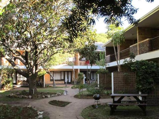 18 Sandown Grange, 8 Ventnor Road, Harfield Village, Cape Town