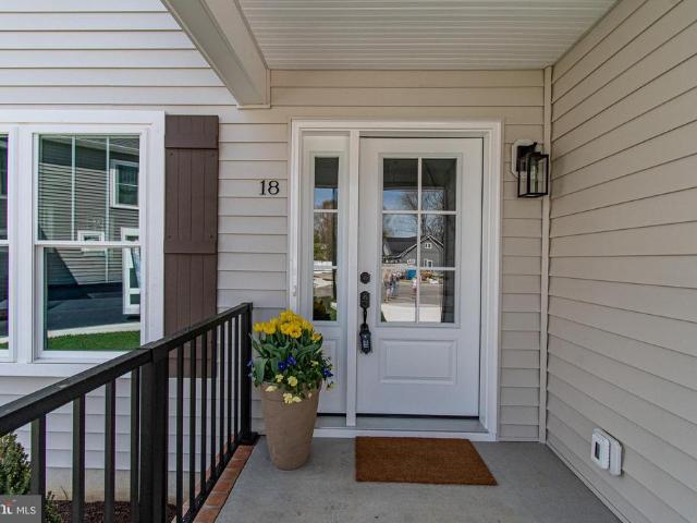 18 Sandy Lane