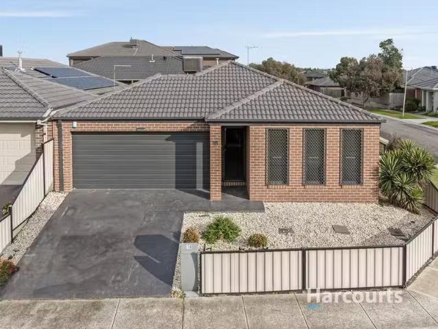 18 Serpells Way, CRANBOURNE EAST, VIC 3977 House for Rent