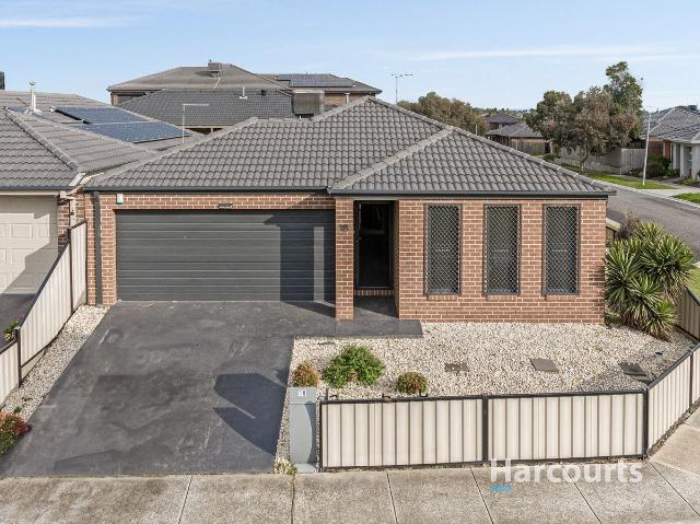 18 Serpells Way, CRANBOURNE EAST, VIC 3977