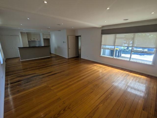 18 Shaw Street, Fawkner VIC 3060