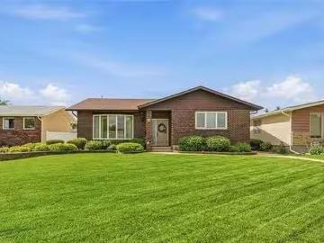 18 Shamrock Dr, Winnipeg, MB, R2J 3J4 house for sale Listin.